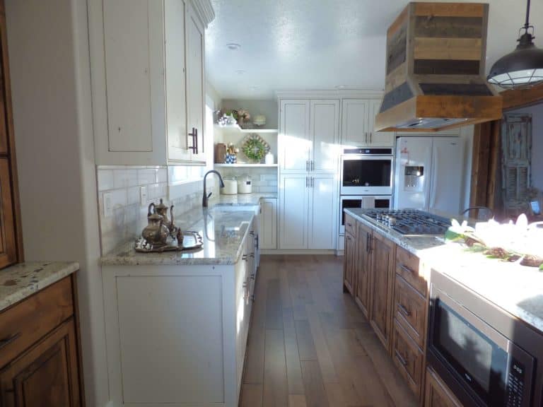white and brown cabinets
